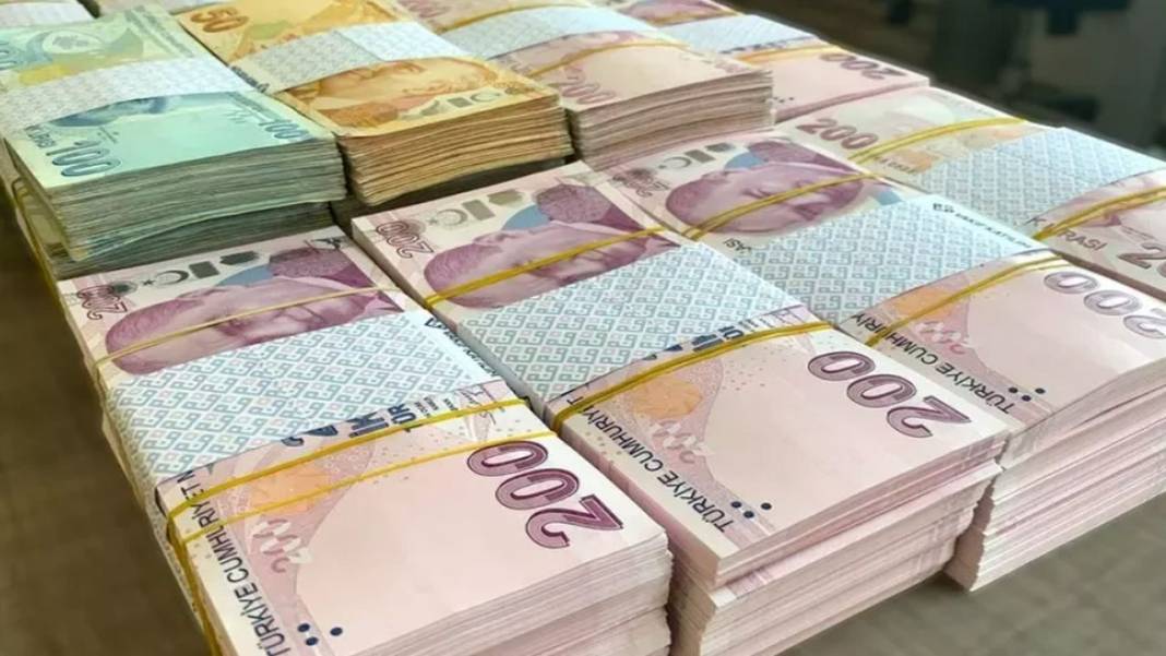 Kök Maaş Değişti! En Düşük Emekli Maaşı Belli Oldu, İşte Hesap Tablosu 3