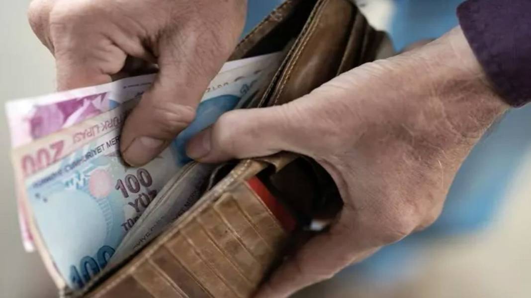 Kök Maaş Değişti! En Düşük Emekli Maaşı Belli Oldu, İşte Hesap Tablosu 2