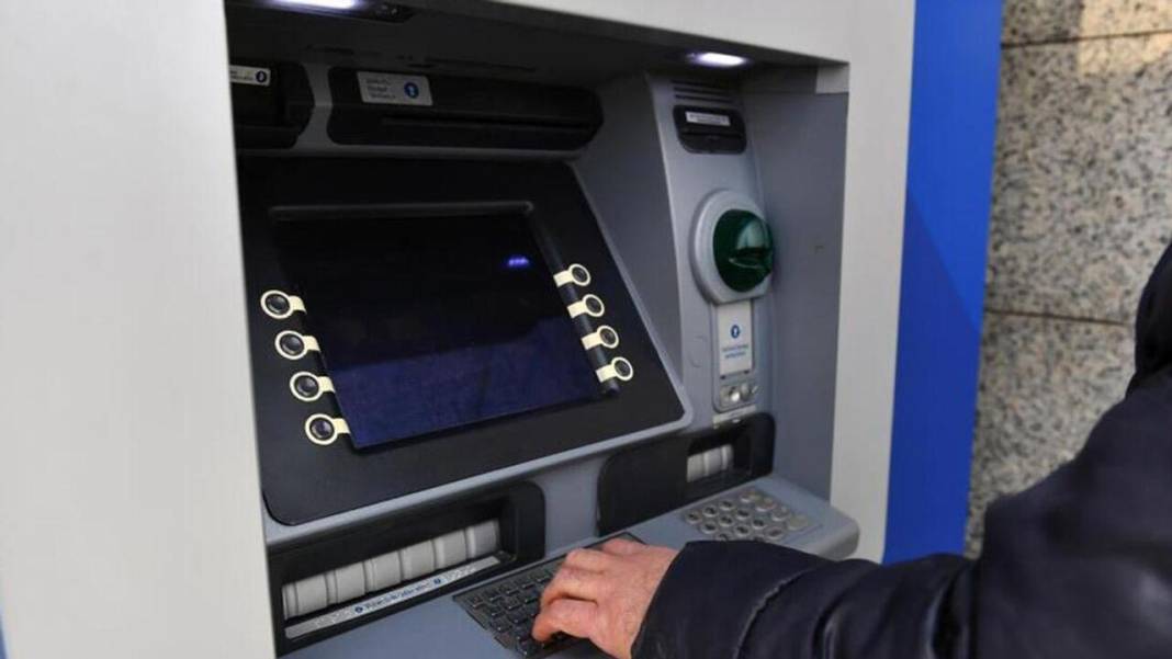 ATM’lerde Yeni Dönem! Para çekecekler dikkat değişti 2