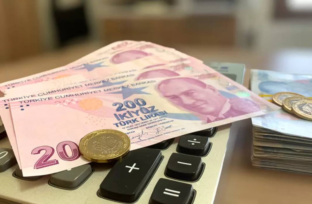 Emeklilere Büyük Müjde! En Düşük Maaş ve Ek Ödemelerde artış oldu 3