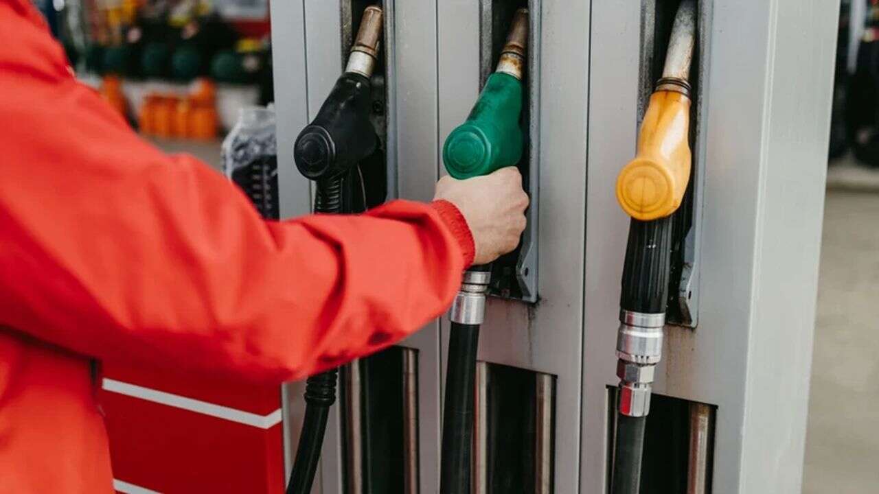 Akaryakıta büyük zam geliyor: Benzin ve motorin fiyatları yükselecek 3