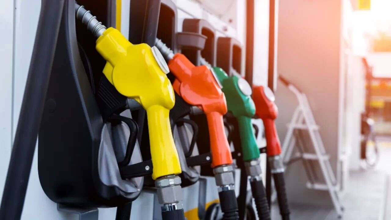 Akaryakıta büyük zam geliyor: Benzin ve motorin fiyatları yükselecek 1