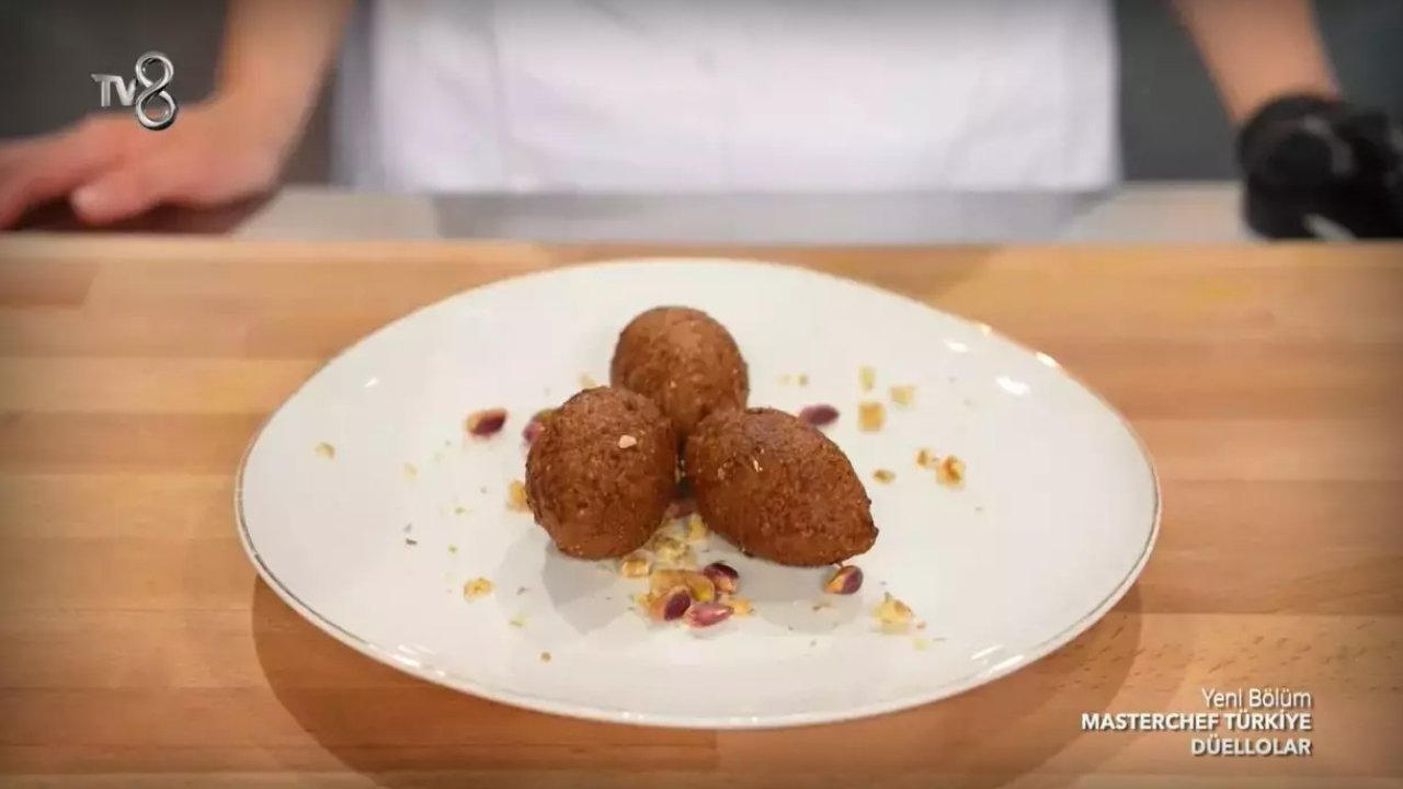 MASTERCHEF İÇLİ KÖFTE TARİFİ | İçli Köfte Nasıl Yapılır, Malzemeleri ve İpuçları Nelerdir?