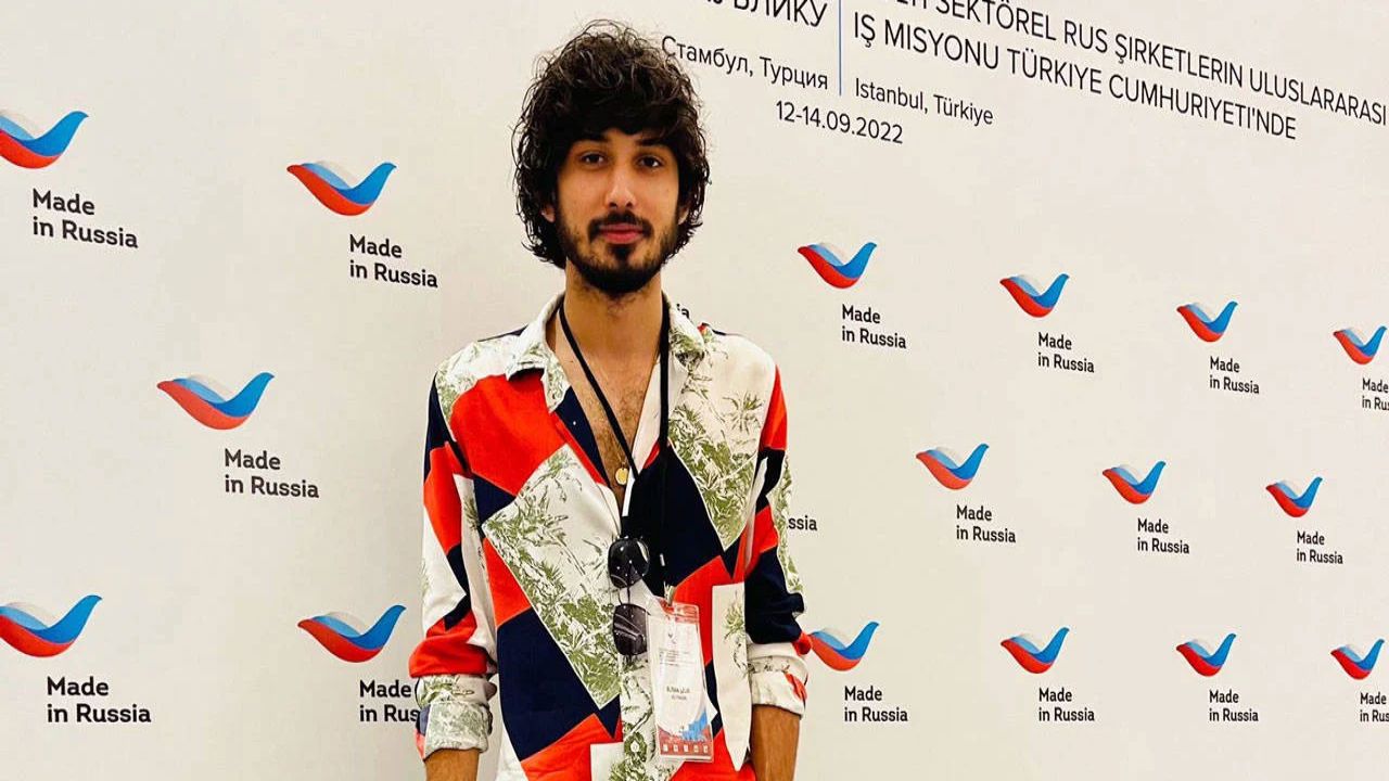 Burak Çelik, yeniden kurulan SHP'nin Genel Başkanı oldu