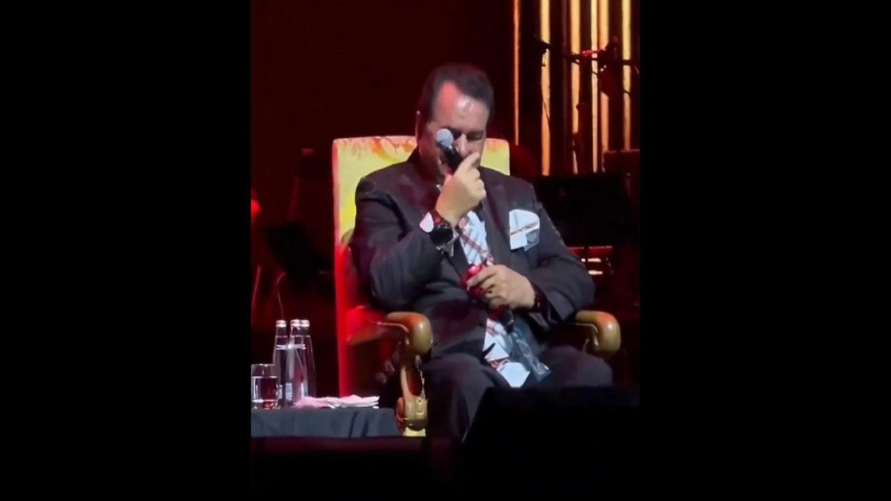 İbrahim Tatlıses ameliyat olacak: Sahnede gözyaşlarına boğuldu