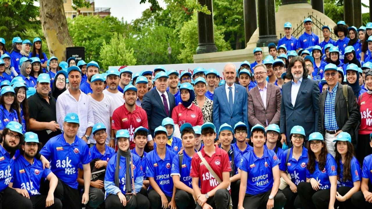 Fatih'te Turistlere Gönüllü Rehberlik Hizmeti Verilecek