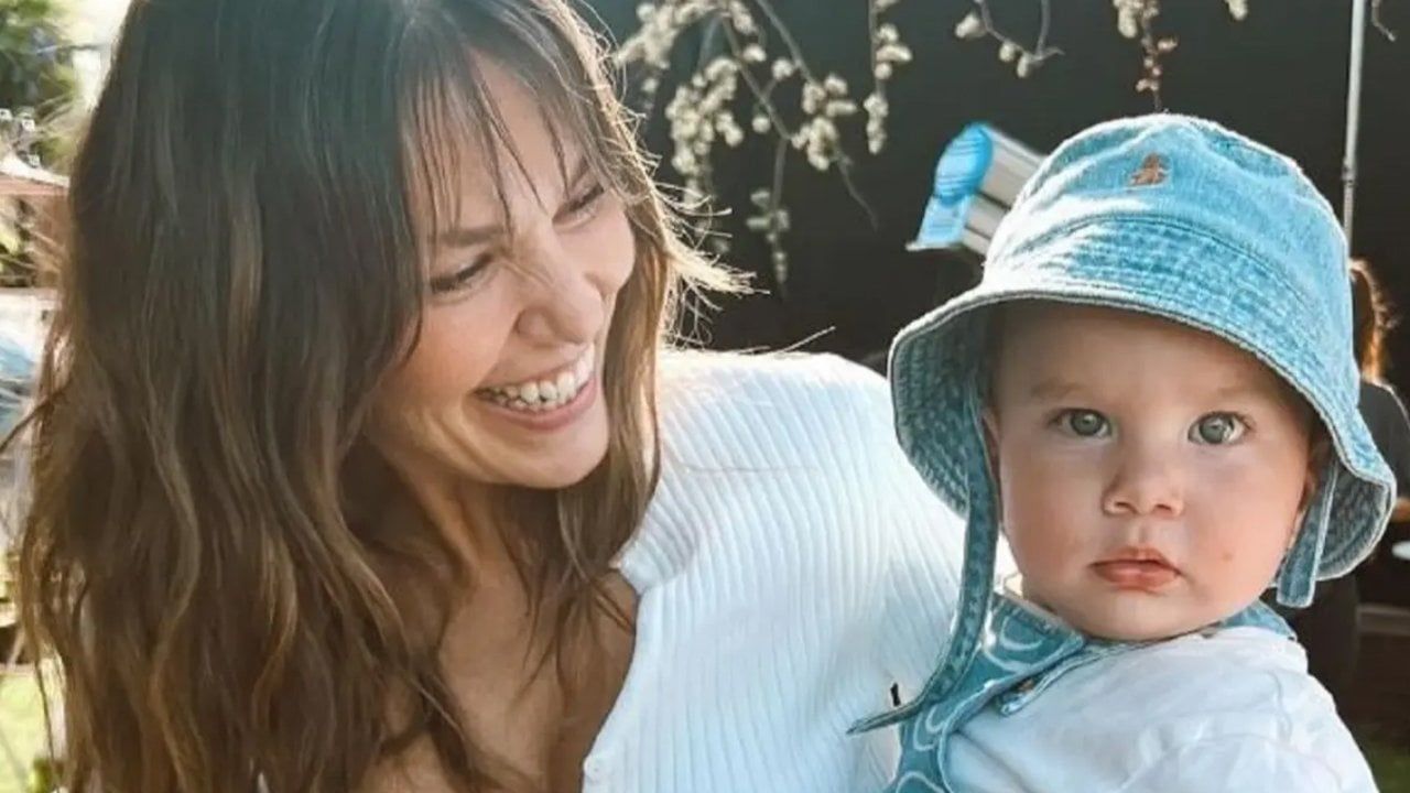 Anneliğin Ardından Oyunculuğa Geri Dönüş Yapıyor
