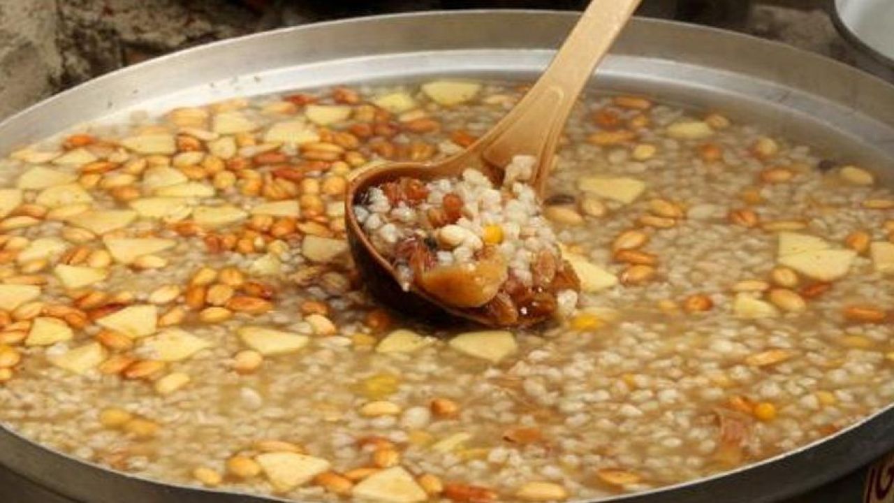 Aşure Günü'nün Tarihi Belli Oldu