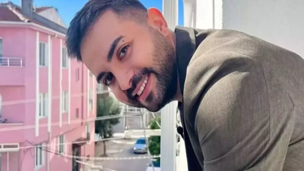 Kadir Ezildi, Sır Gibi Sakladığı Sevgilisine Evlilik Teklifi Etti: Sosyal Medya Bu Anları Konuşuyor