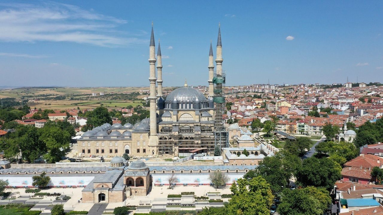 Selimiye Camii'ndeki Tadilat Son Buldu