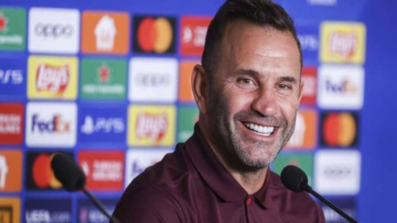 Okan Buruk transferde istediği oyuncuları belirtti