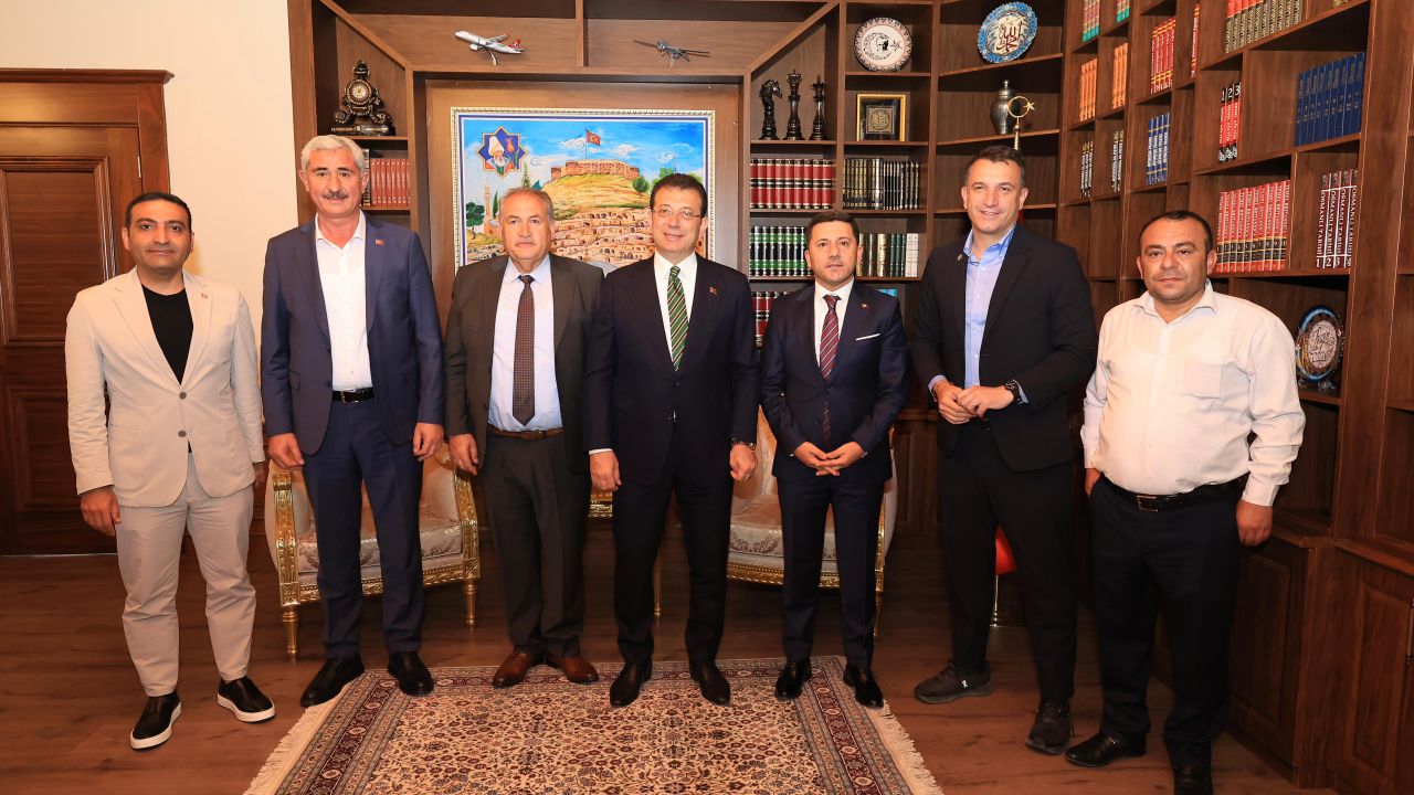 İmamoğlu, Nevşehir Belediye Başkanı Arı'yı Ziyaret Etti