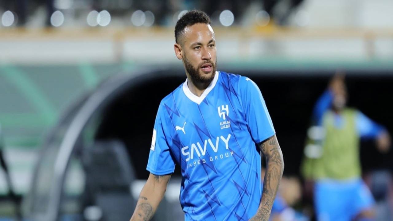 Neymar transferinde rekor bonservis, en yüksek ödemeleri alan futbolcular listesinin zirvesinde