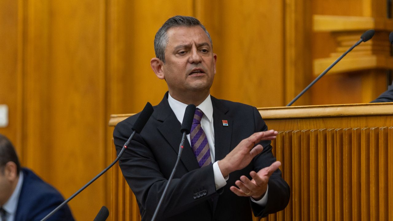 Özgür Özel grup toplantısında konuştu