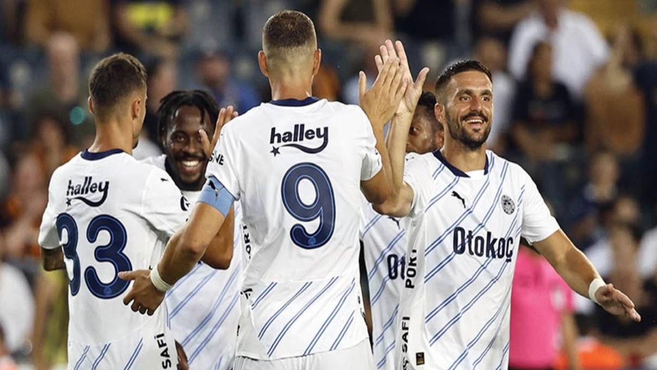 Spor yazarları Fenerbahçe'nin Lugano zaferini analiz etti
