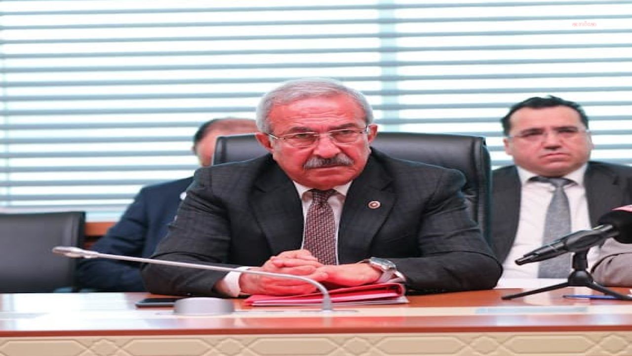 CHP İl Başkanı Baha Ünlü görevinden istifa etti