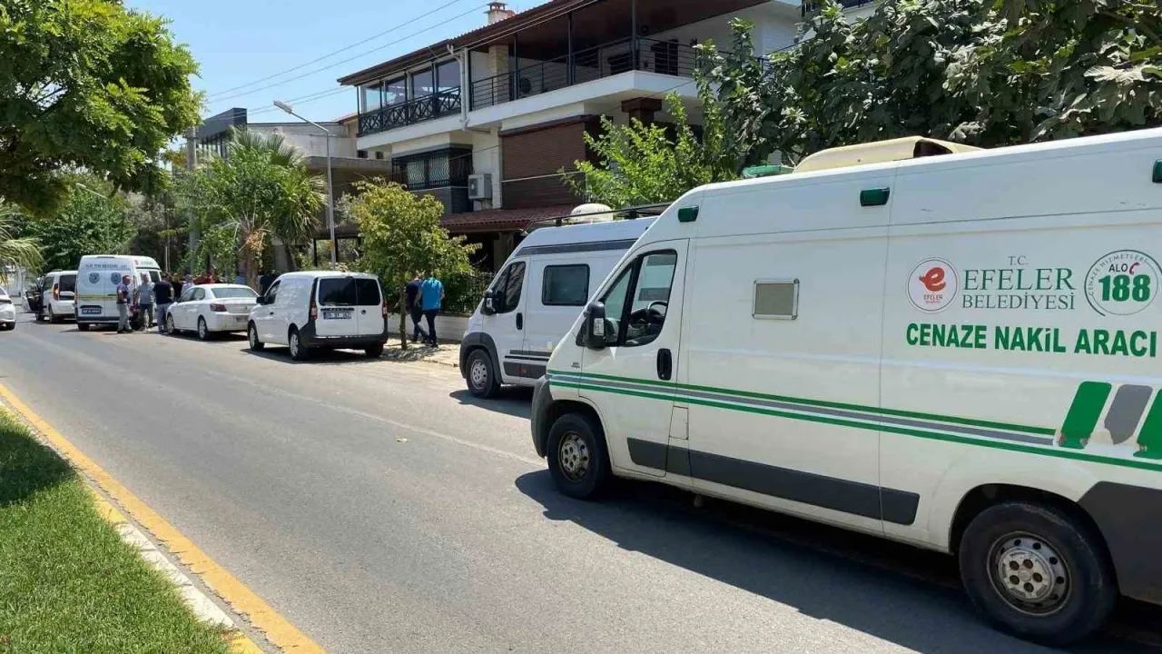 CHP'li belediye meclis üyesi evinde ölü olarak bulundu