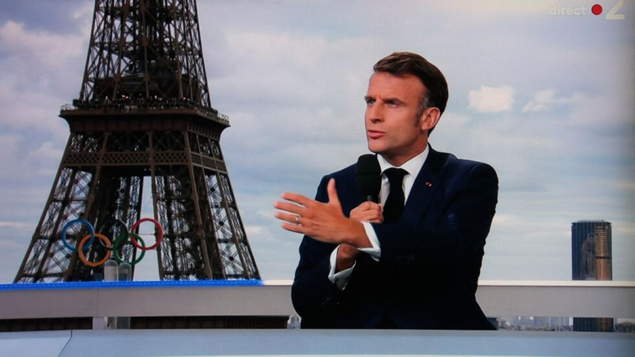 Macron, sol koalisyonun hükümet kurma teklifini reddetti