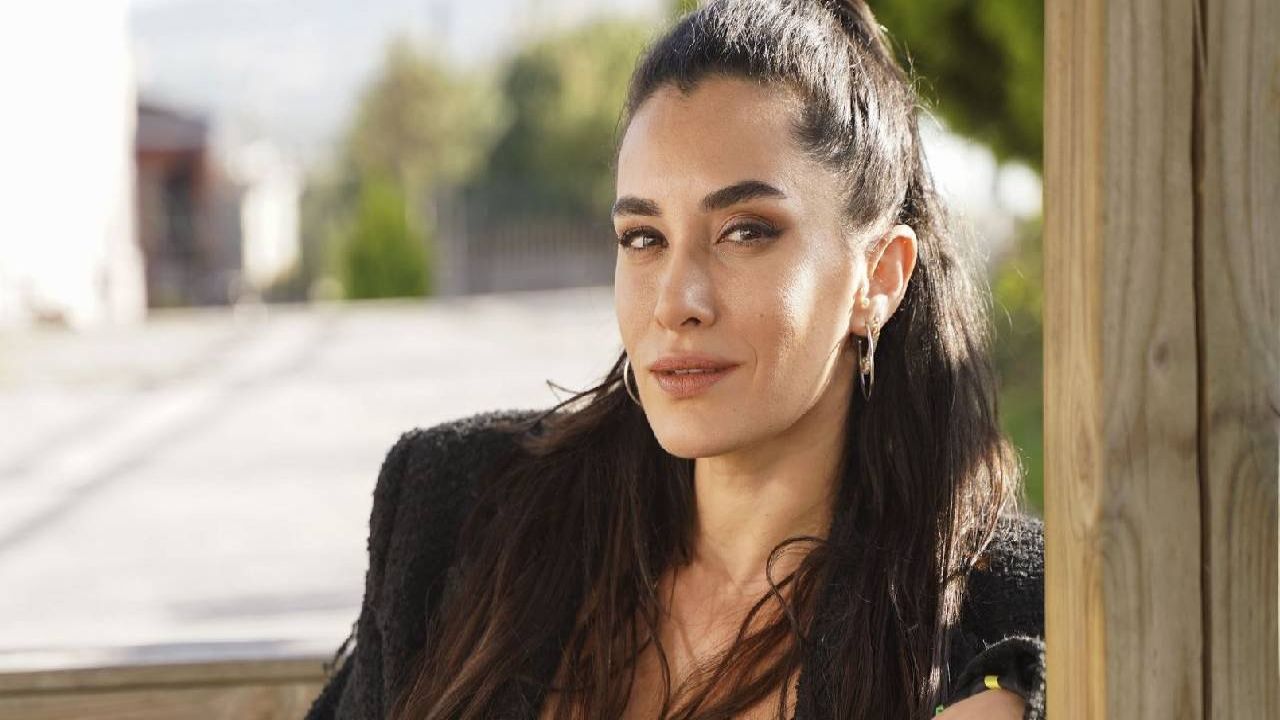 Hande Doğandemir'in yeni aşkı, ünlü oyuncunun eski sevgilisiymiş