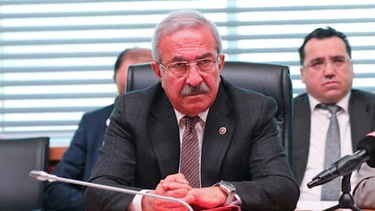 Chp osmaniye il başkanı görevinden ayrıldı