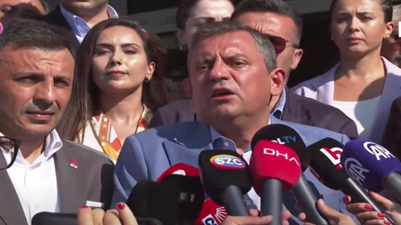 Özgür Özel Ada'larda açıklamalarda bulundu