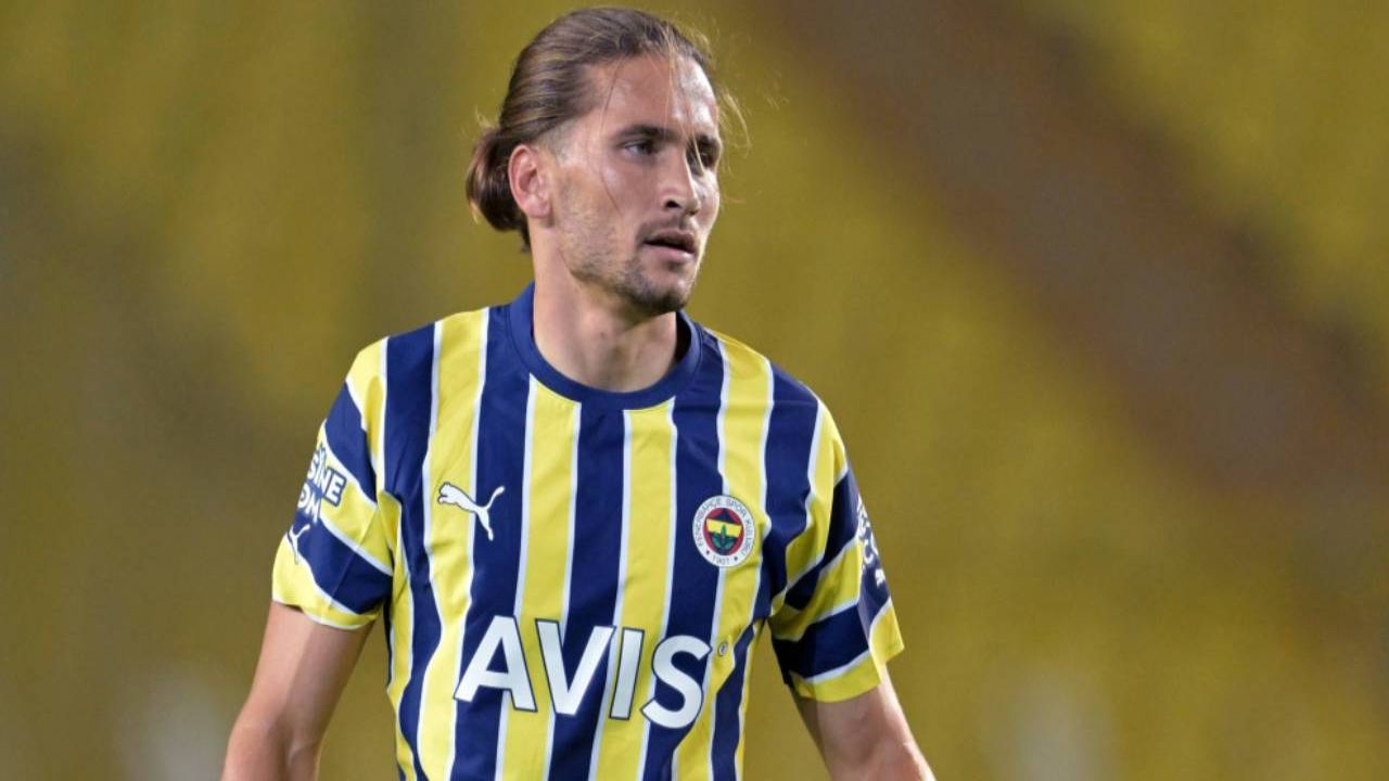 Göztepe, Fenerbahçeli futbolcuyla ilgileniyor