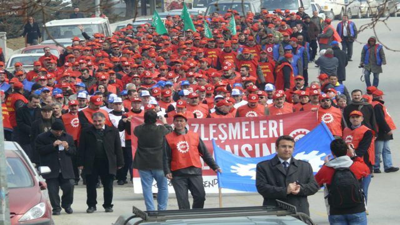 Sendikalaşma oranı düşüşte: 100 işçiden 85'i sendikasız
