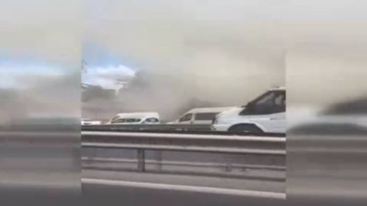 Küçükçekmece'de cemevi ve kültür merkezinde yangın çıktı