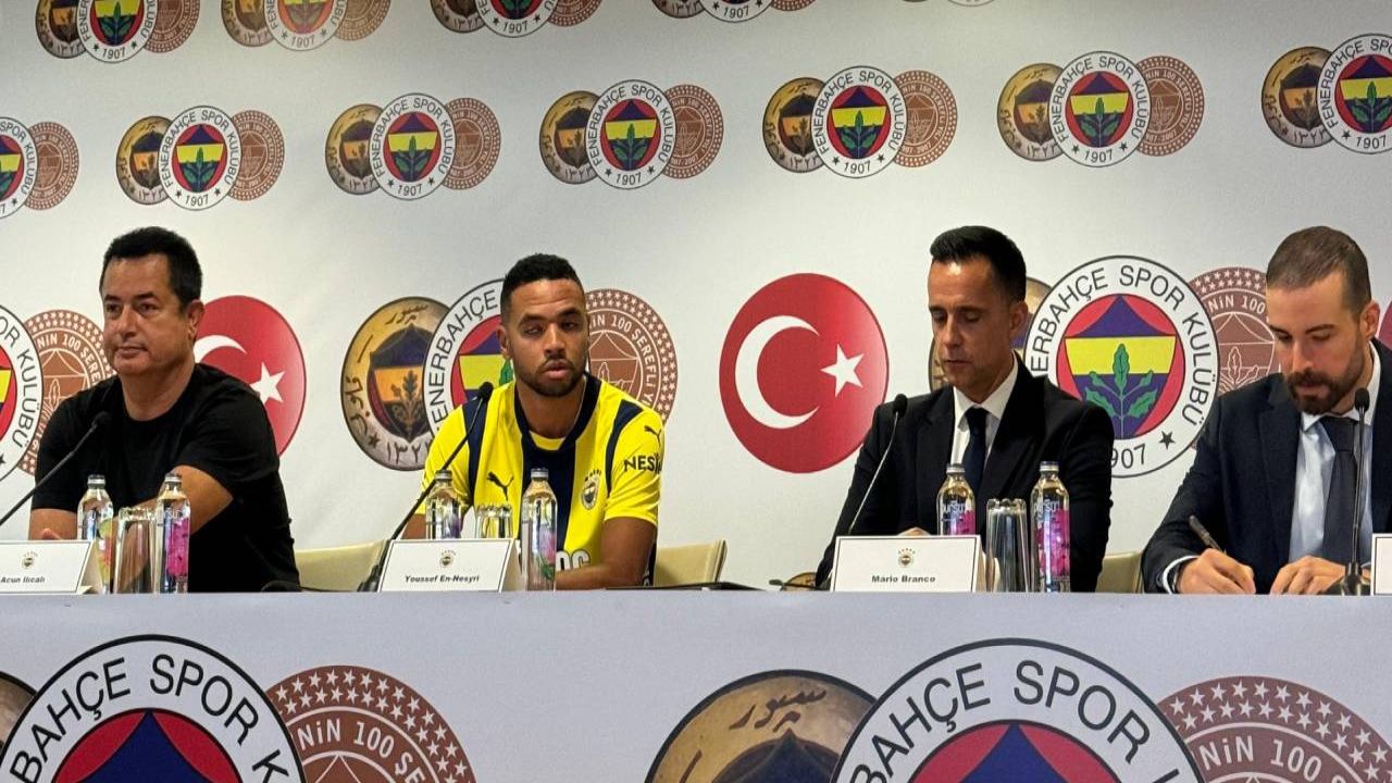 Fenerbahçe, Youssef En-Nesyri'nin imza törenini düzenliyor