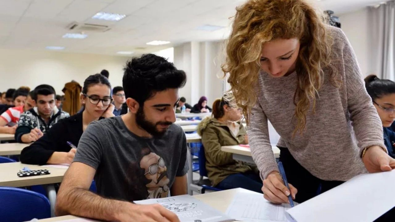 Üniversite adaylarına önemli duyuru: YKS tercih süreci başlıyor