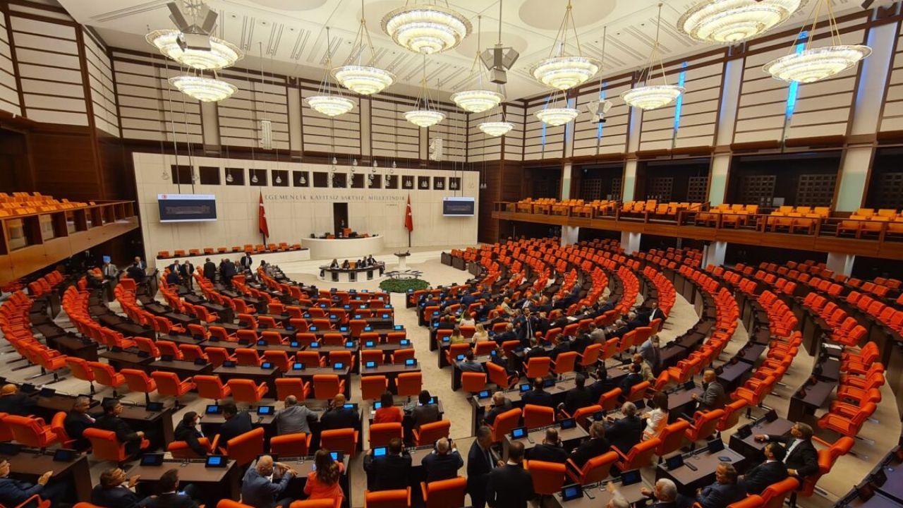 Yeni vergi paketindeki 11 madde daha meclisten geçti