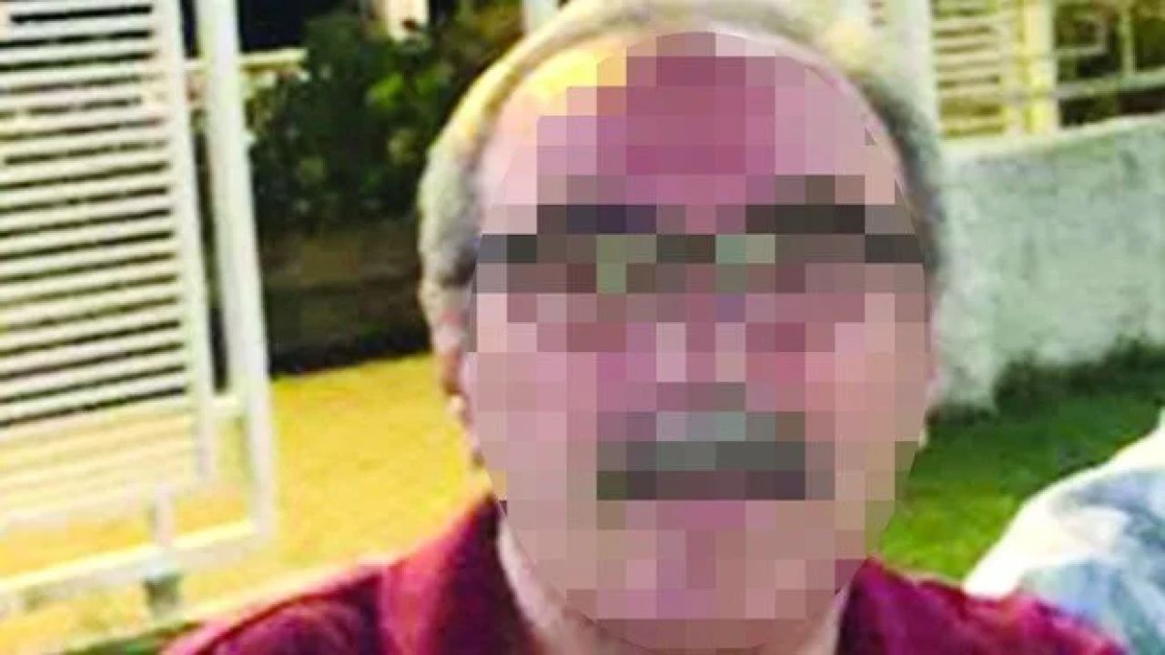 Yıkım kararını iptal etme karşılığında cinsel ilişki teklif eden müdür hakkında karar verildi