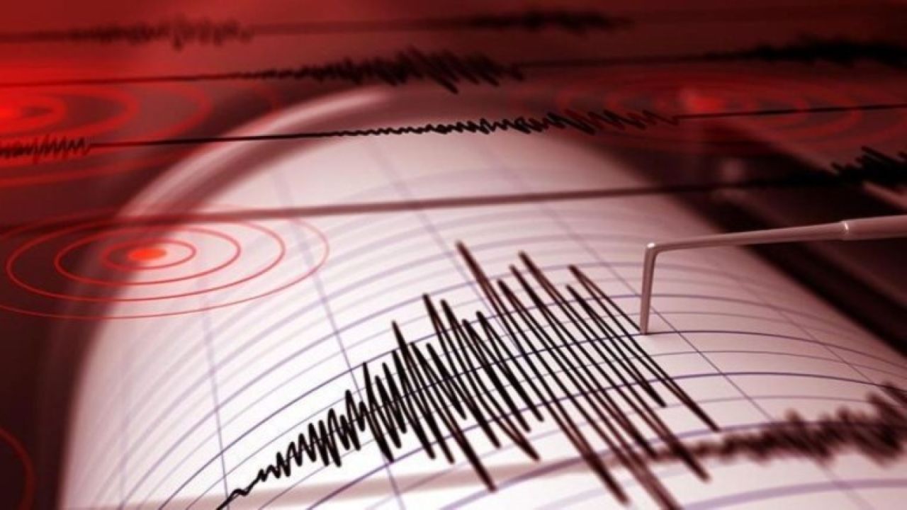 Ege Denizi'nde 4,5 büyüklüğünde deprem meydana geldi