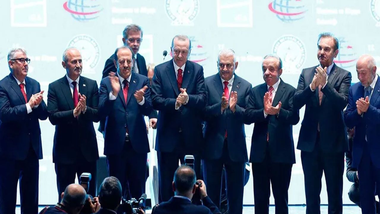 Devlet İhalelerinde Zirve Yapan 20 Şirketten 8'i 2023'te Vergi Ödemedi