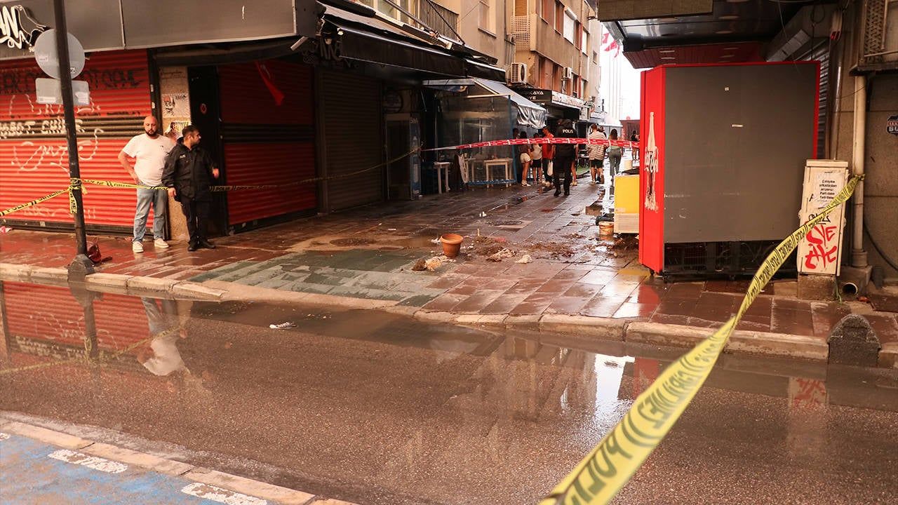 İzmir'deki elektrik çarpması sonucu yaşamını yitiren genç kızın ailesi konuştu: İki gencin ölümü unutulmamalı