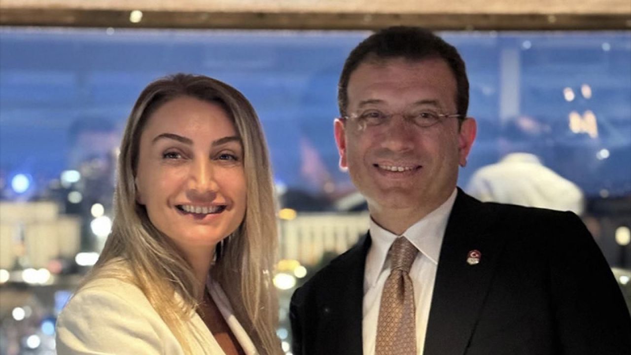 İmamoğlu Çifti, Paris'teki Olimpiyat Açılış Törenine Katıldı