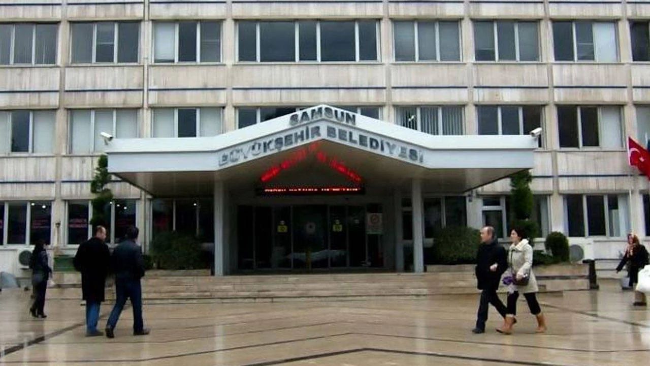 AKP'li belediyeden tasarruf tedbirlerini aşan adım: 211 araç kiralanacak