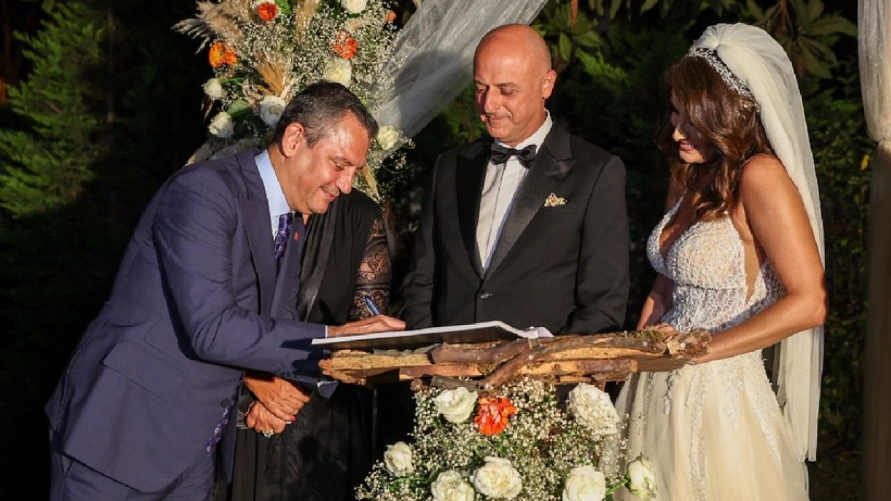 Özgür Özel, İYİ Partili Vekilin Nikah Şahidliğini Üstlendi