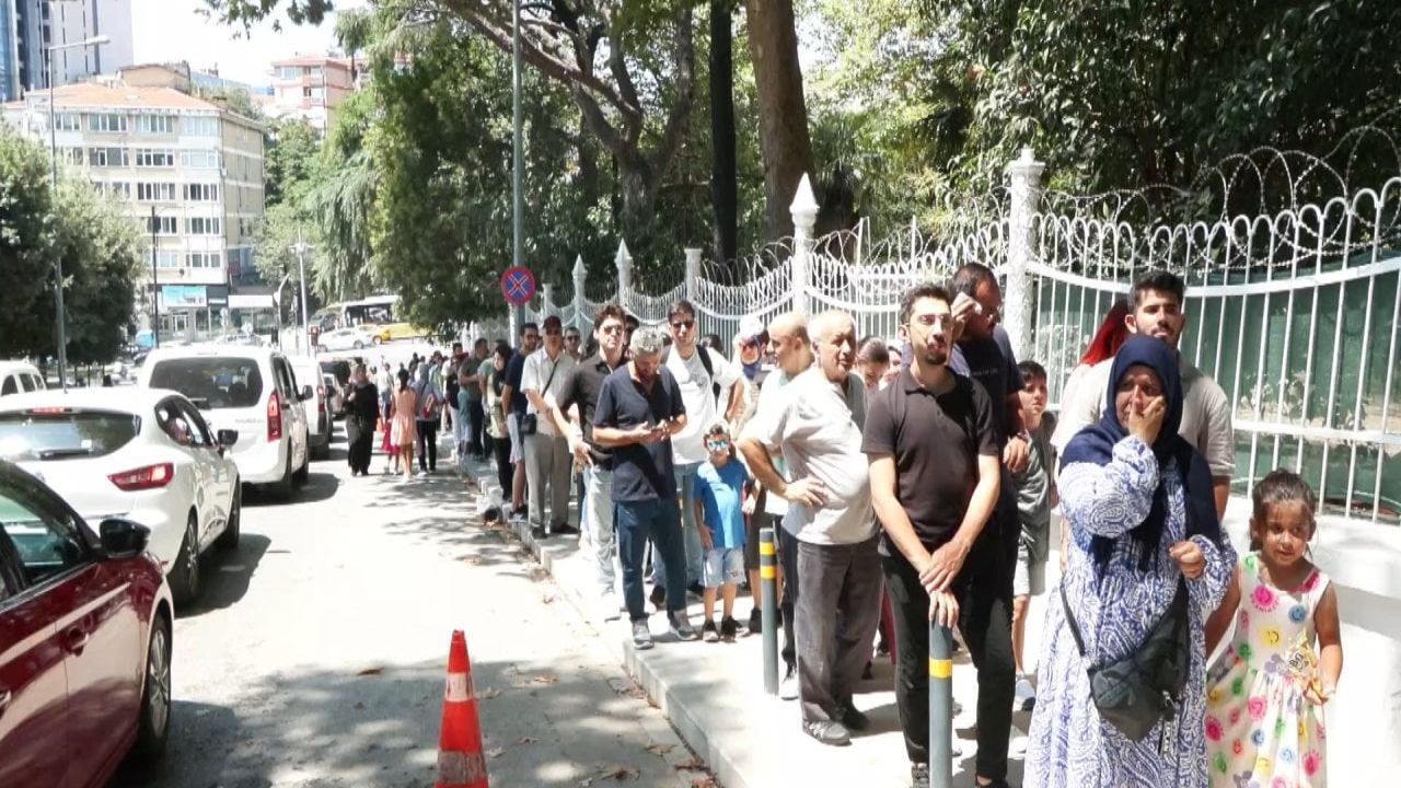 Yıldız Sarayı'nın restorasyonu tamamlandı, vatandaşlar akın etti