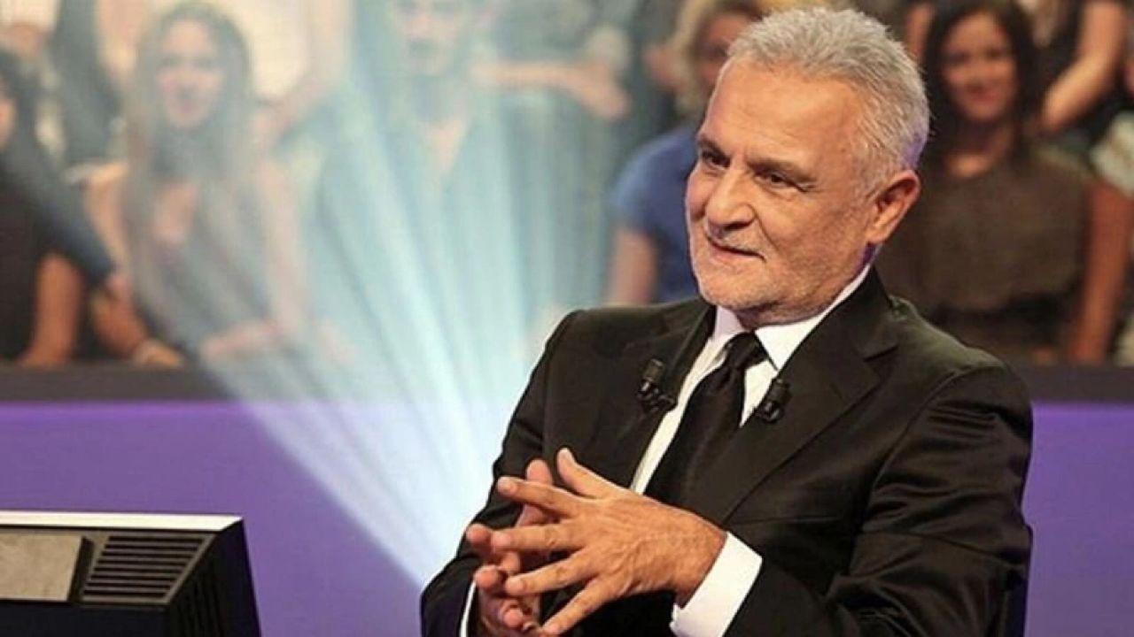 Kenan Işık Kimdir? Tanınmış Televizyon Yüzü ve Tiyatro Sanatçısının Hayatına Dair Merak Edilenler