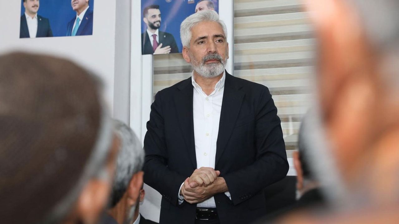 Ensarioğlu'ndan Kürtçe açıklama ve milliyetçilik eleştirisi