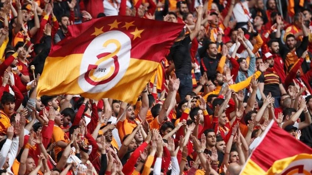 Galatasaray'ın yıldız oyuncusu Moskova yolcusu: Yönetim anlaşmayı bitirdi, karar Kerem'in