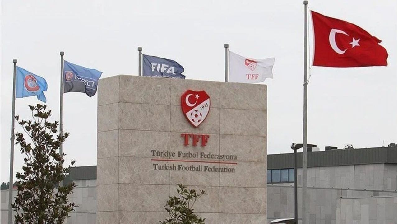 Galatasaray ve Beşiktaş, PFDK'ya Sevk Edildi
