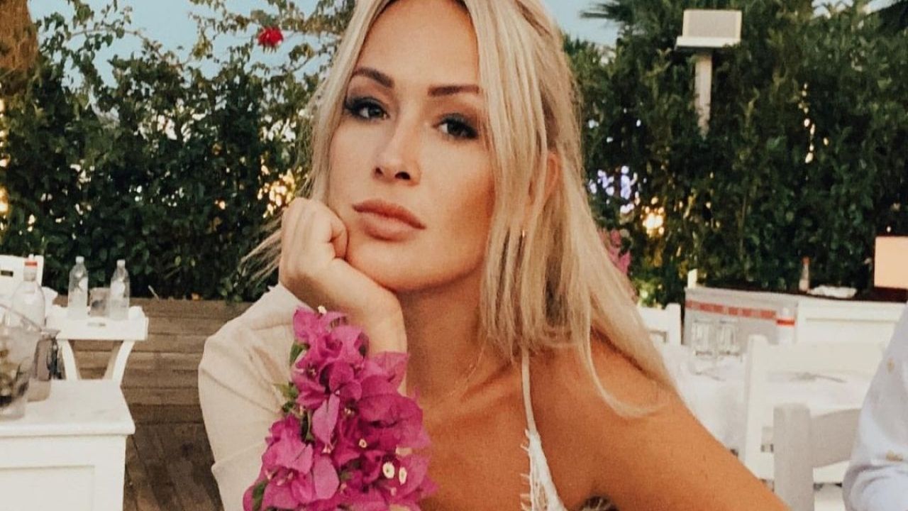 Meriç Keskin, Instagram yasağına Laz Kızlı ile gönderme yaptı