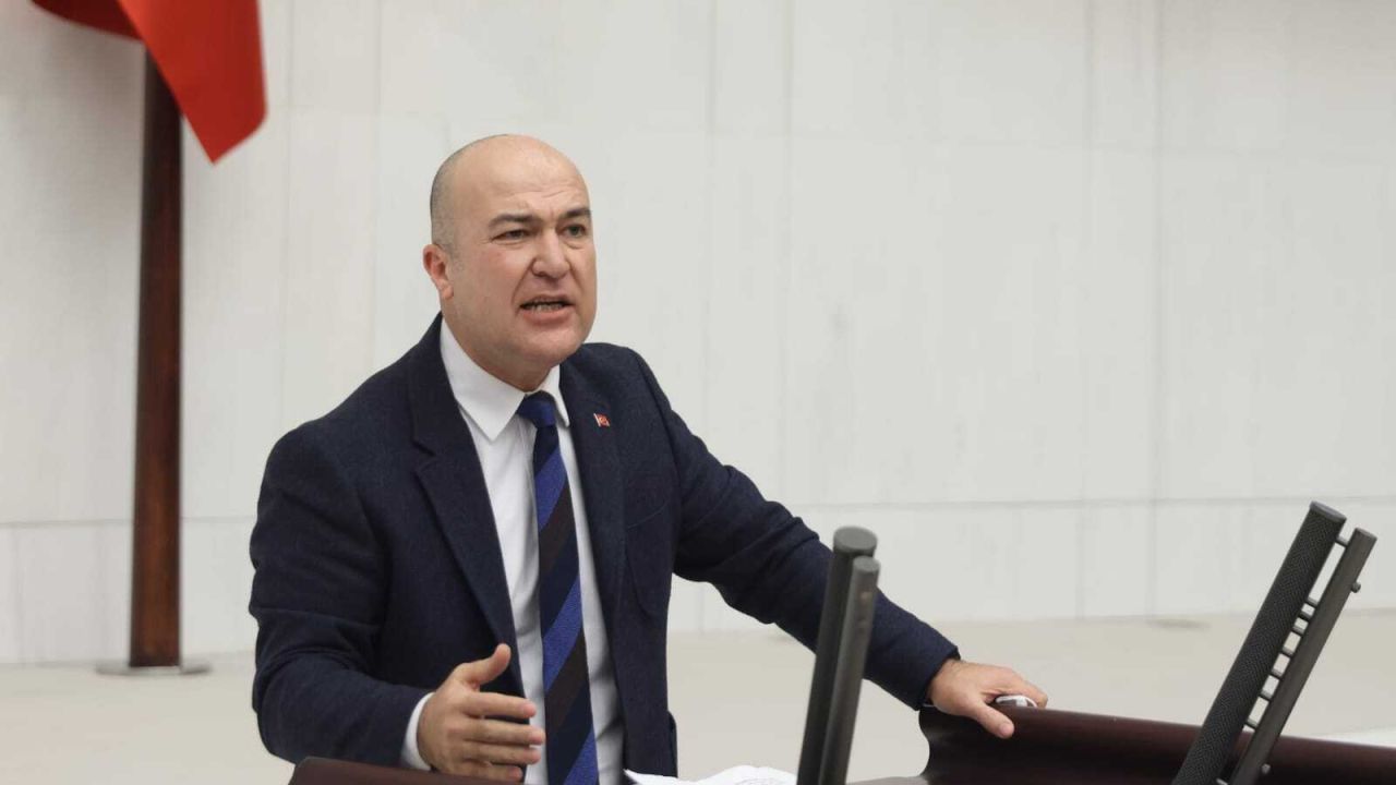 CHP'li bakan Ali Yerlikaya'ya tepki gösterdi: İçişleri Bakanı'nın evinde bile Suriyeli sığınmacılar kayıtlı