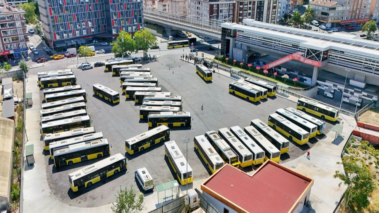 İETT, Yeni Transfer Merkezleri ve Ücretsiz Entegre Hatlarla Bekleme Sürelerini Kısaltıyor