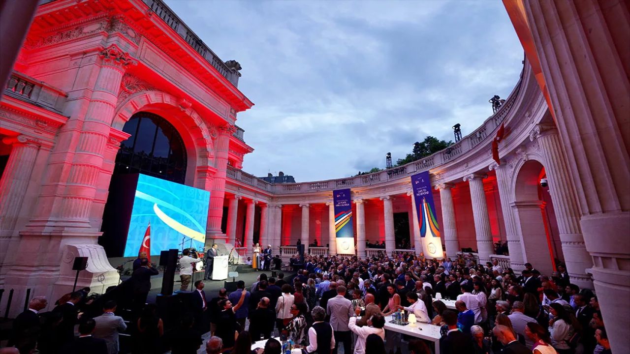 İBB'den Paris Evi Açıklaması: Maliyet Sponsor Bağışları ile Karşılandı