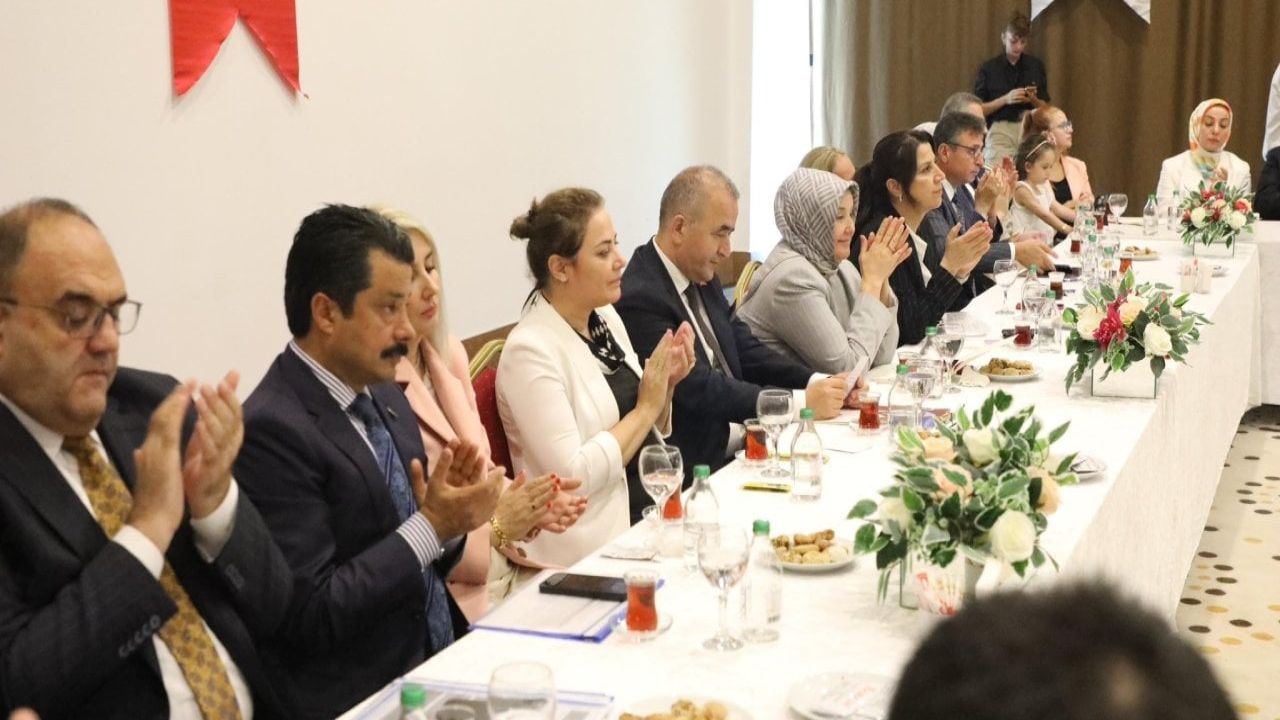 İstanbul ve Tokat'tan sonra Elazığ da sel felaketiyle mücadele ediyor