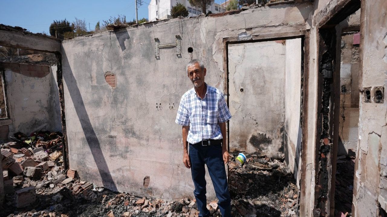 İzmir'e göç eden ailenin evi yandı