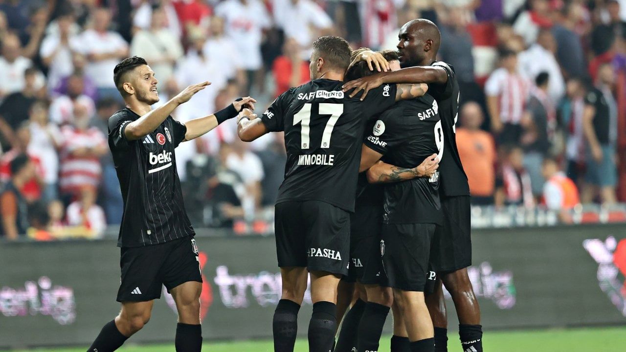 Beşiktaş'ın Lugano maçı kamp kadrosu açıklandı